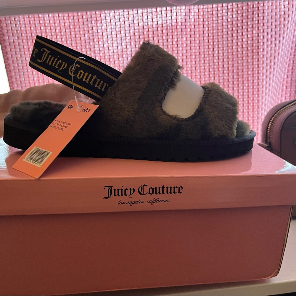 Juicy couture slippers
